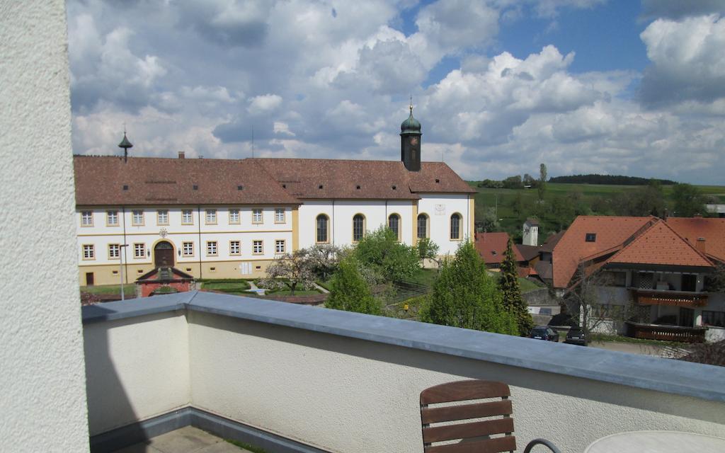 Gasthaus Kreuz Ühlingen-Birkendorf Oda fotoğraf